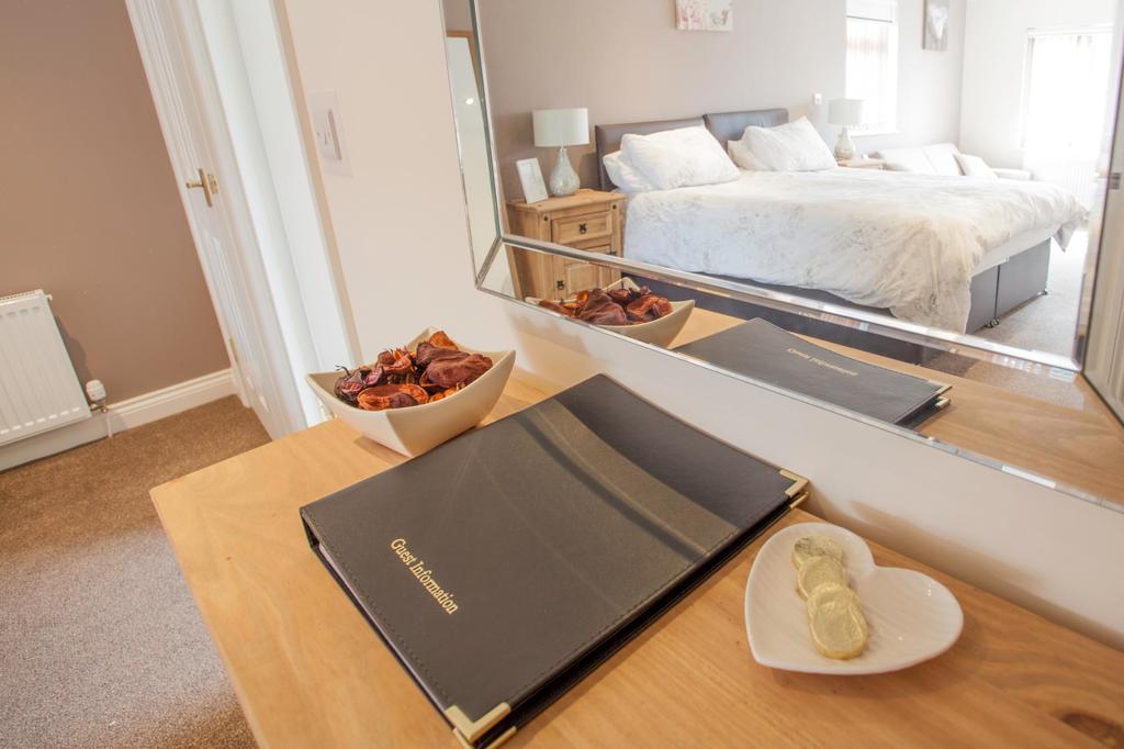 The White Swan Inn Lowick  Экстерьер фото